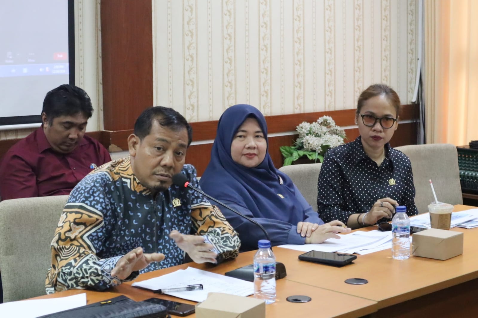 HBS Meninjau Hasil Pembangunan Infrastruktur