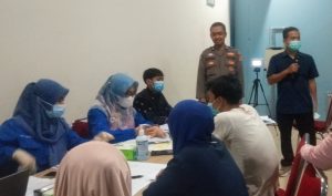 Warga Desa Cogreg Dapat Layanan Skrining dan Rontgen Gratis, 100 Peserta Jalani Pemeriksaan Kesehatan
