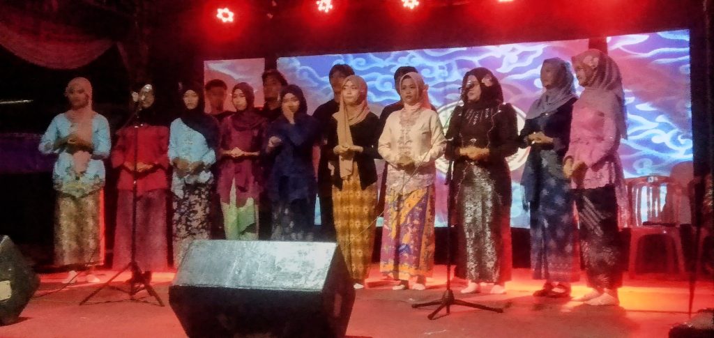Semarak HUT RI ke-81, Warga Perumahan Walikota Jaksel RW 06 Cibeuteung Muara Gelar Pentas Seni Budaya