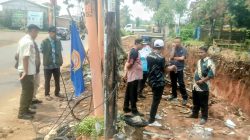 Camat Parung dan Kades Cogreg Monitor Normalisasi Saluran Sasak Sekunder, Progres Capai 1,72 Kilometer